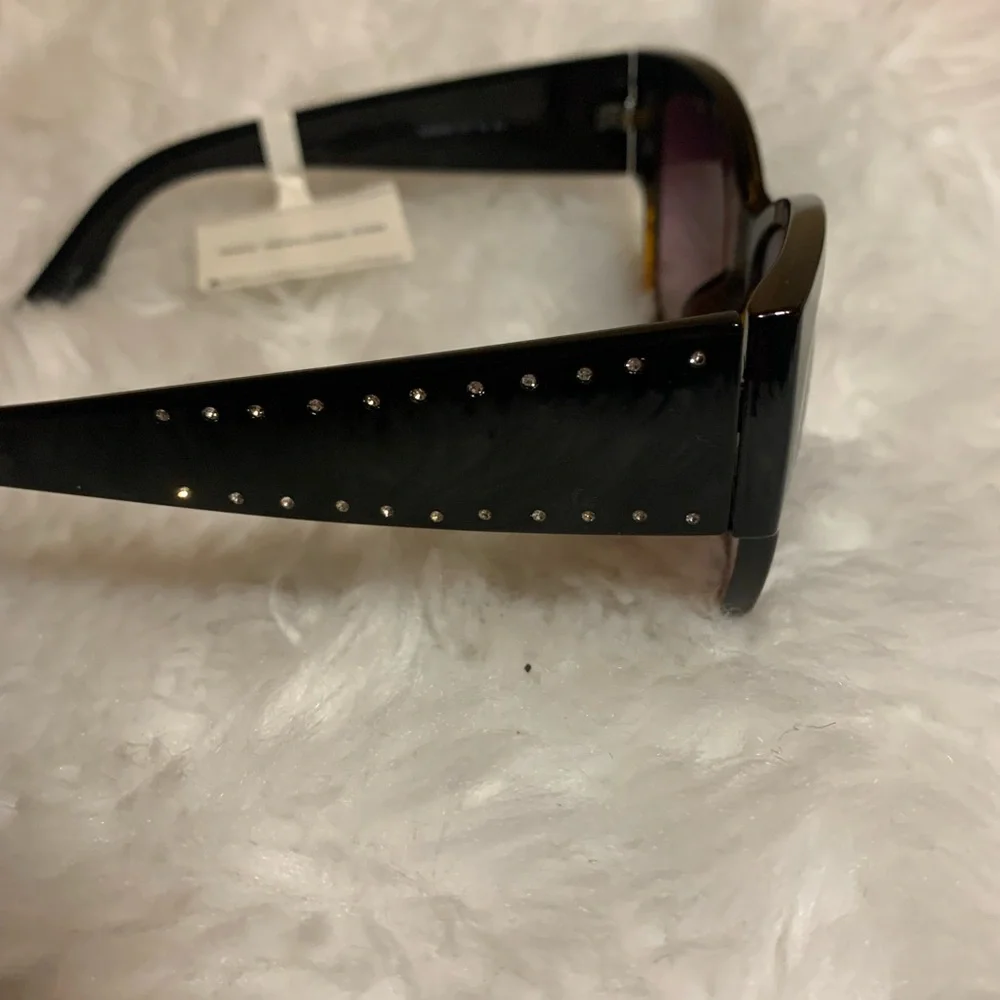 P DIDDY SEAN JOHN UV protection, tortoise shell cat eye sunglasses NWT